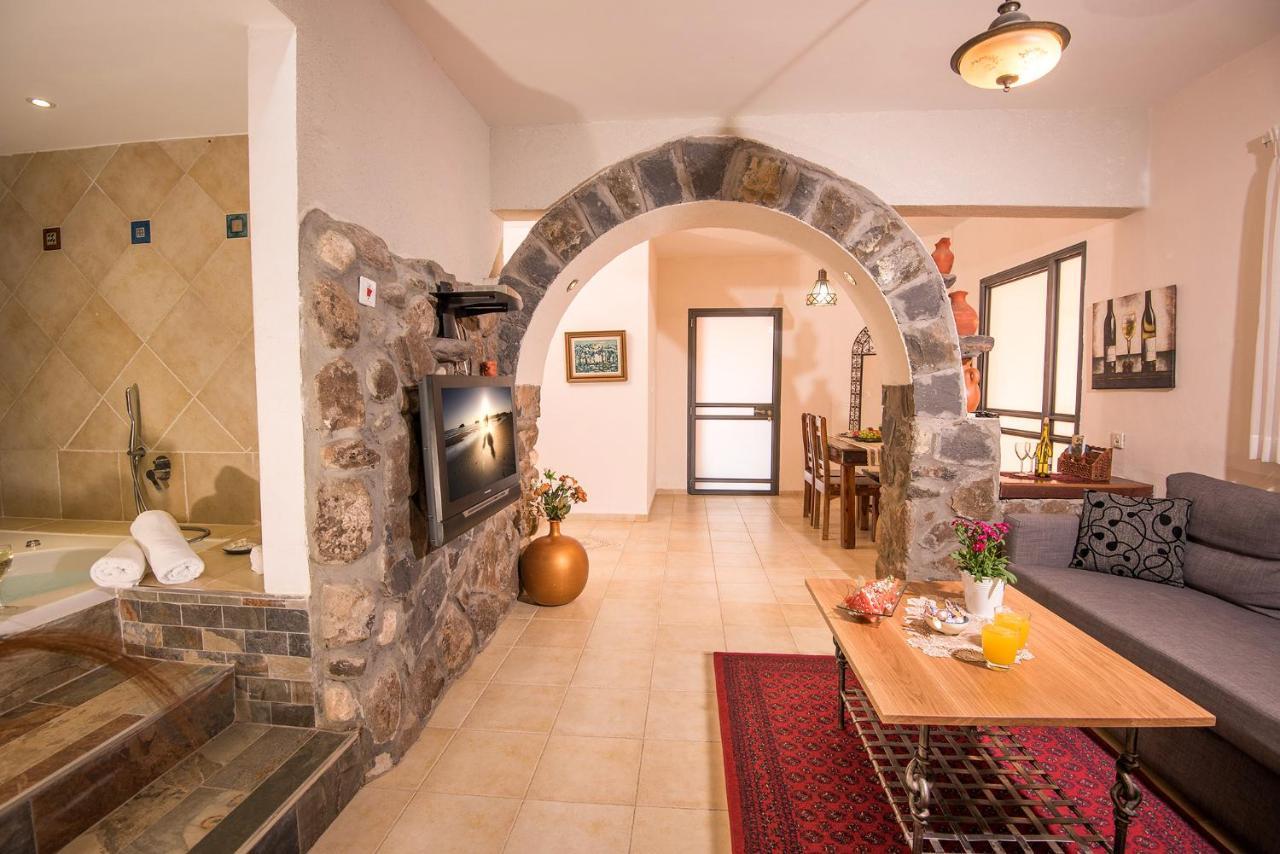 כחול ירוק בכפר Villa Had Nes Exterior photo